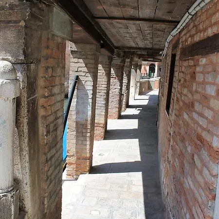 Appartamento Calle Dei Preti