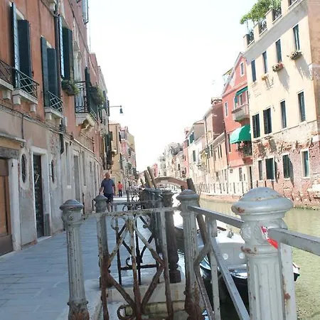 Daire Calle Dei Preti